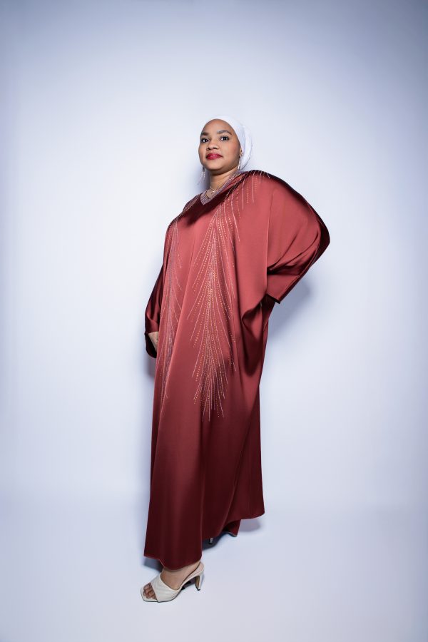 Abaya coupe fluide avec style et modestie – Image 2