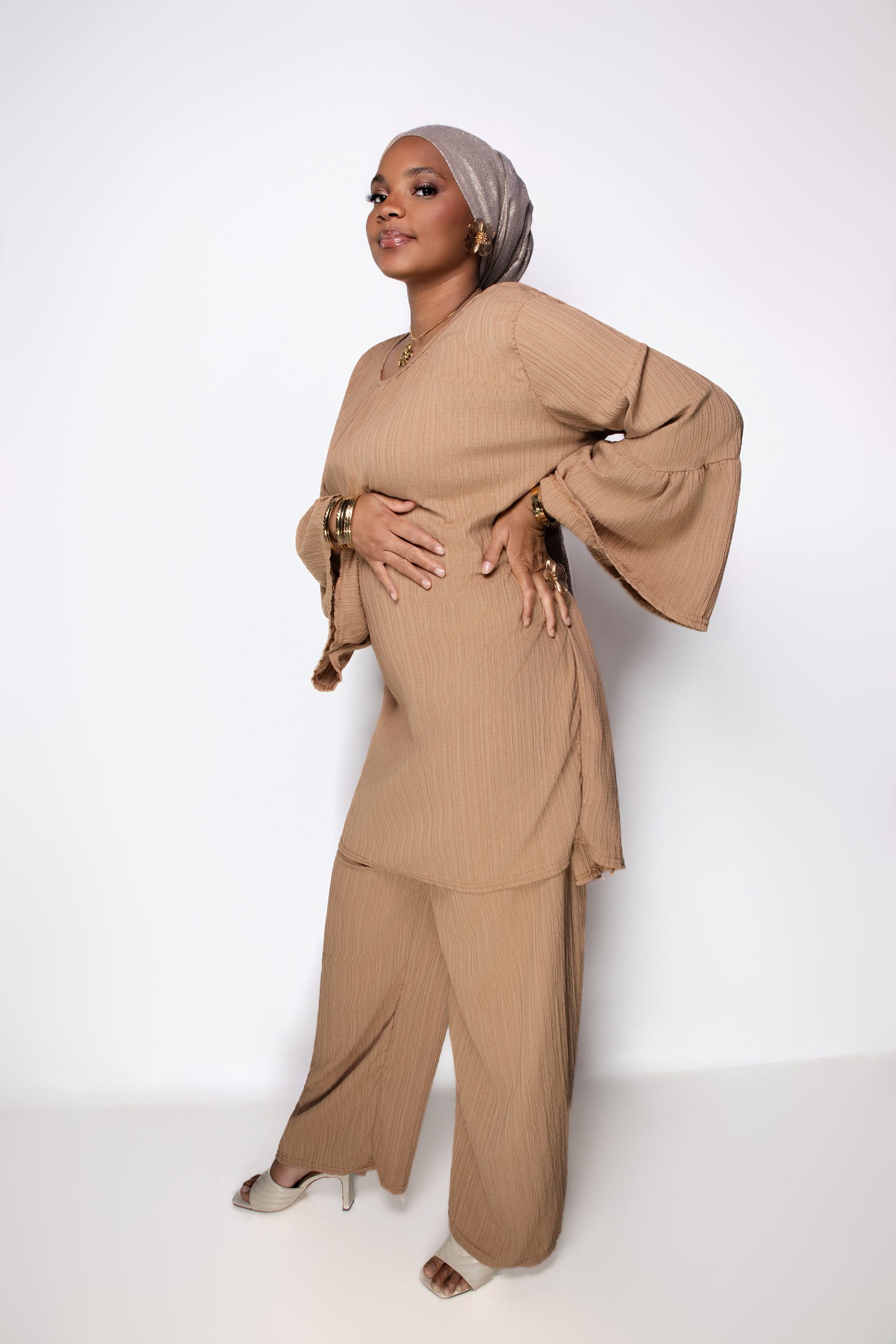 Ensemble Robe-Pantalon Élégant – Image 5