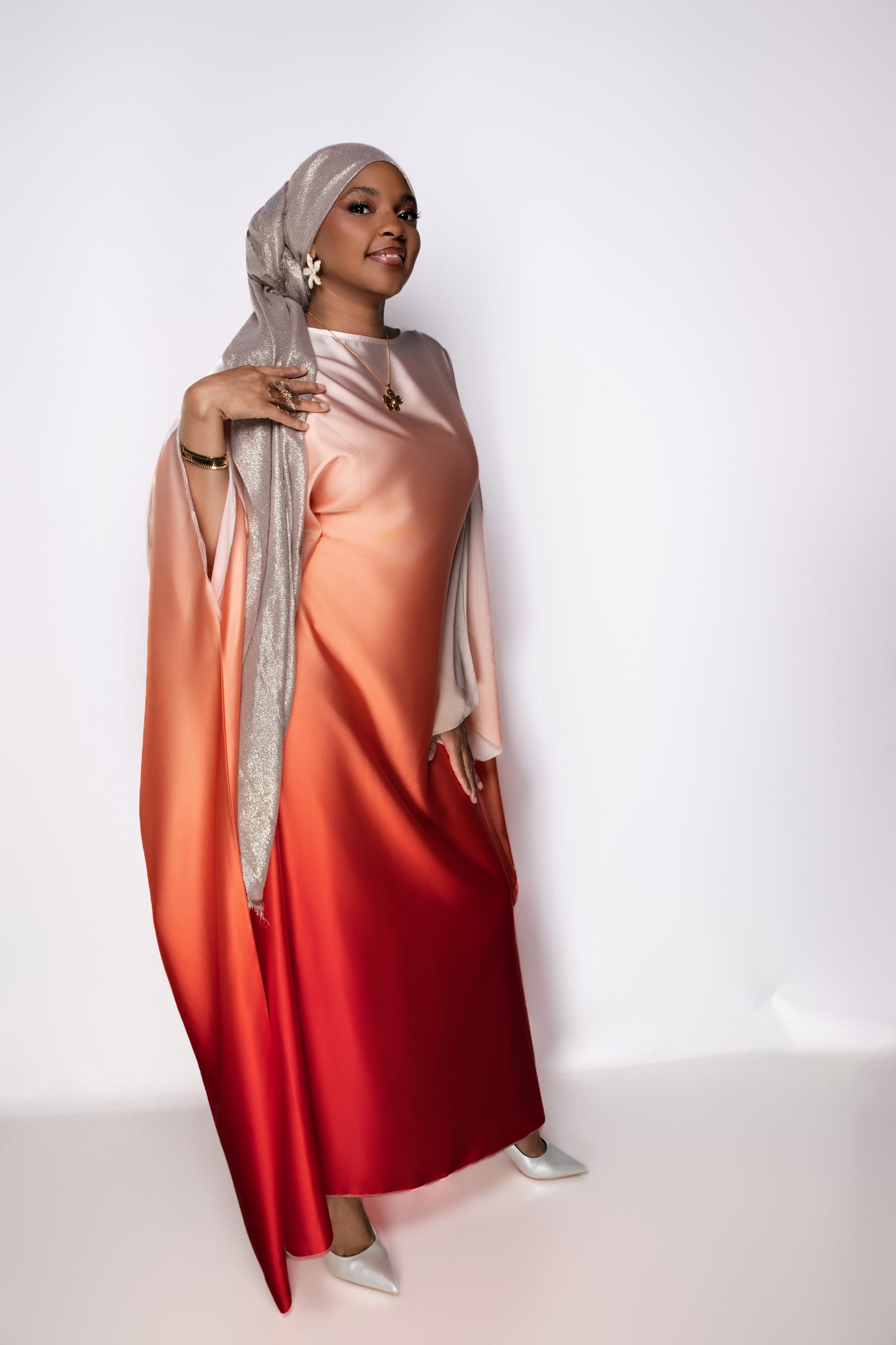 Abaya Grâce & Élégance – Le charme d’un style indémodable